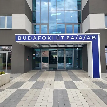 Blue River With Sauna&gym And Parking Apartman