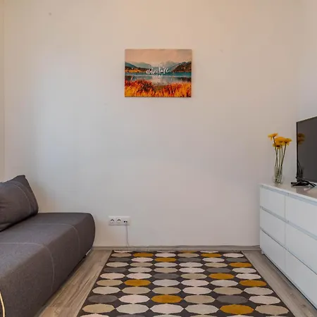 Blue River With Sauna&gym And Parking Apartment Budapest