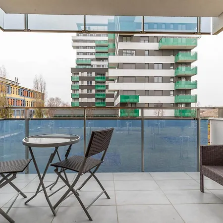 Blue River With Sauna&gym And Parking * Budapeşte