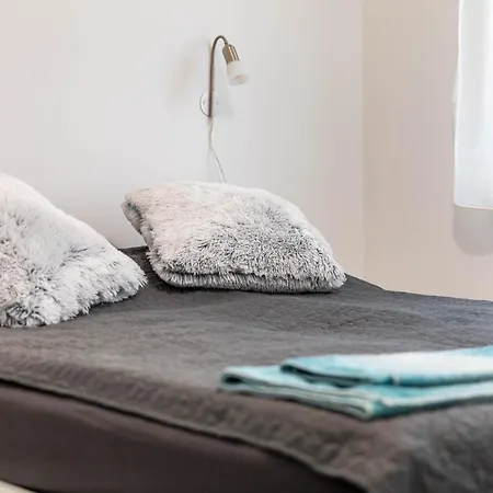 Blue River With Sauna&gym And Parking Apartment