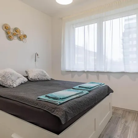 Blue River With Sauna&gym And Parking Budapest