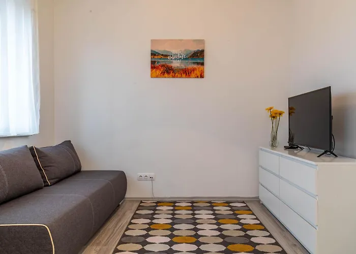 Blue River With Sauna&gym And Parking Apartment Budapest